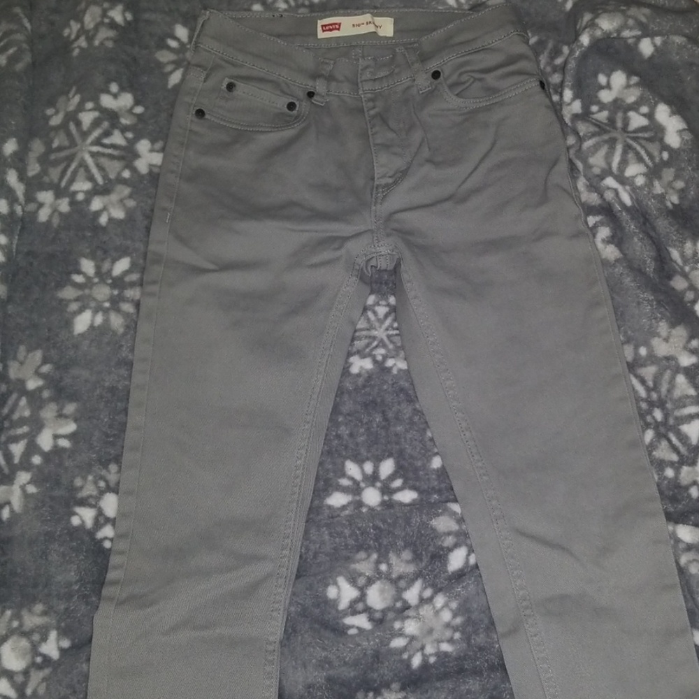 Levis